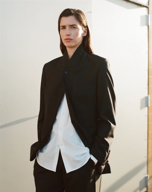 HERMAN CLASSIC BLAZER BLACK